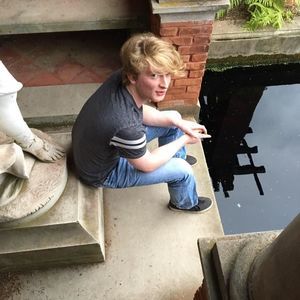 Meet your Posher, Justin